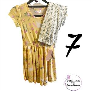 DotDotSmile clothes are great quality!!! Size 7!!!